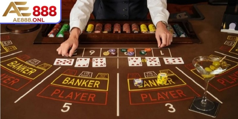 Baccarat AE888: Bí Quyết Chơi An Toàn Và Hiệu Quả Nhất 2 Ván chơi bắt đầu bằng hai lá cho Player và Banker